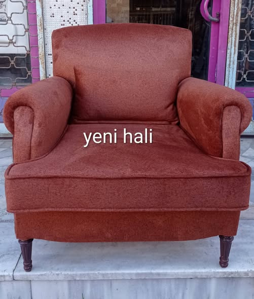 726330318_1312552484411873_8808642101802451072_n.jpg eski berjer koltuk kumaş sünger döşeme yapılmış hali